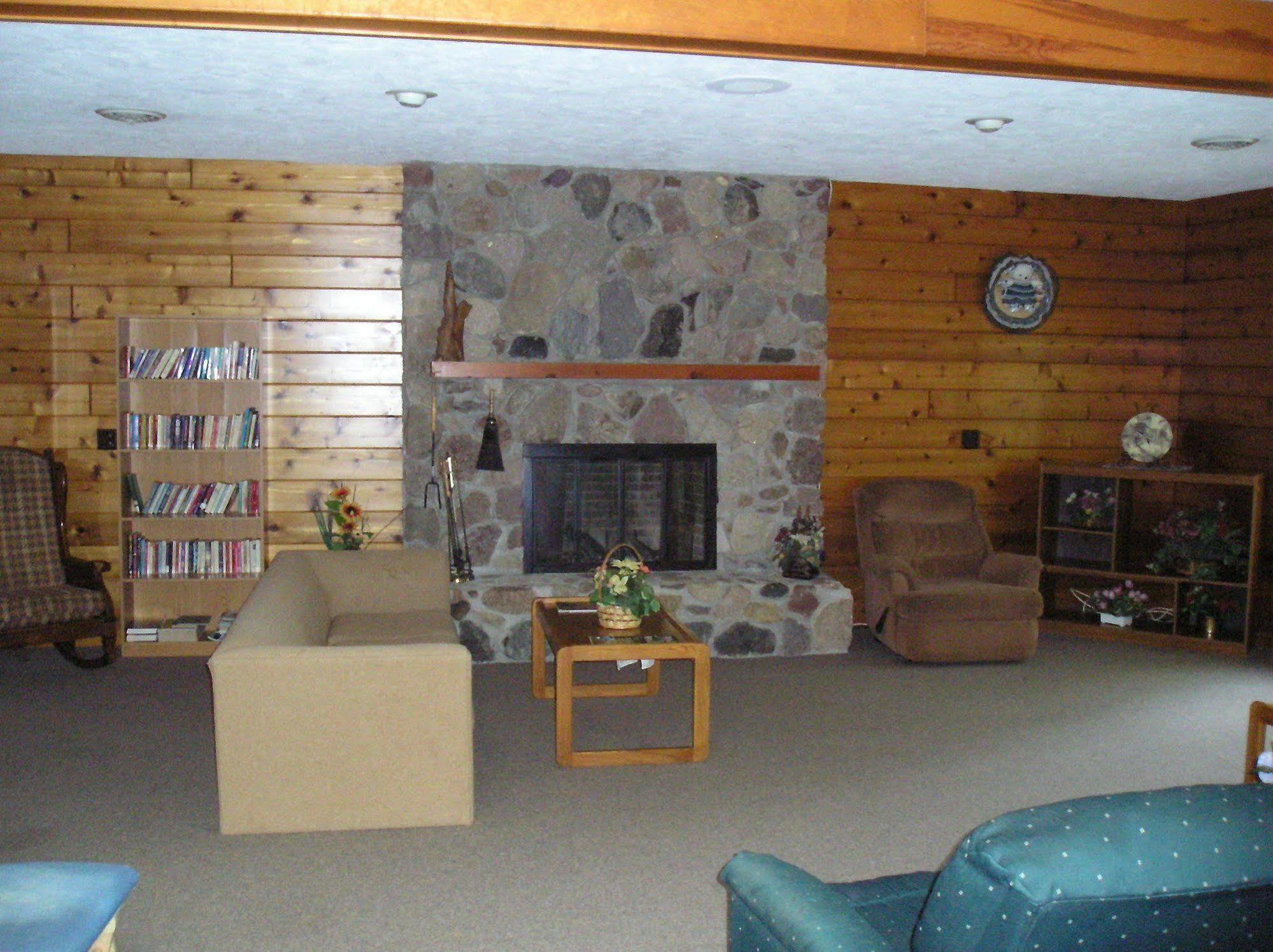Bear Cave Rv Campground Buchanan ภายนอก รูปภาพ